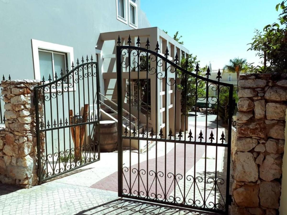 Amigos Para Sempre - Guesthouse Ferragudo  Exterior photo
